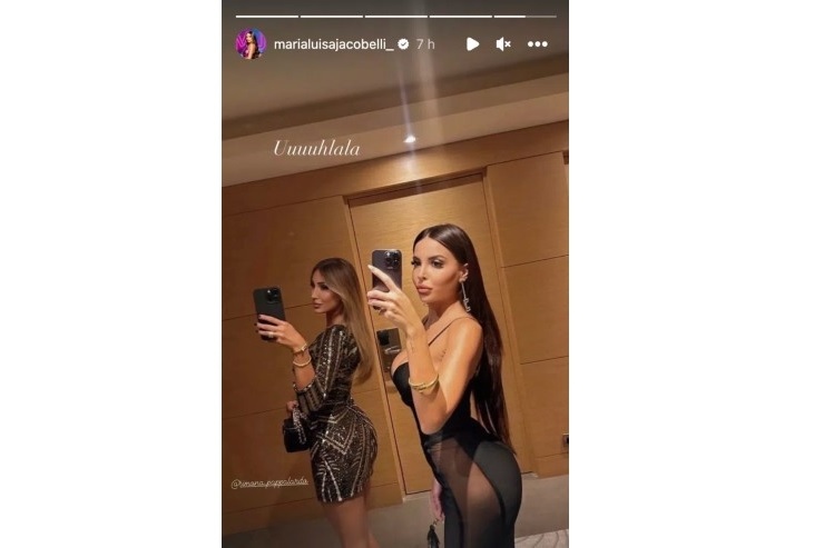 Marialuisa Jacobelli selfie vestito trasparente scollatura