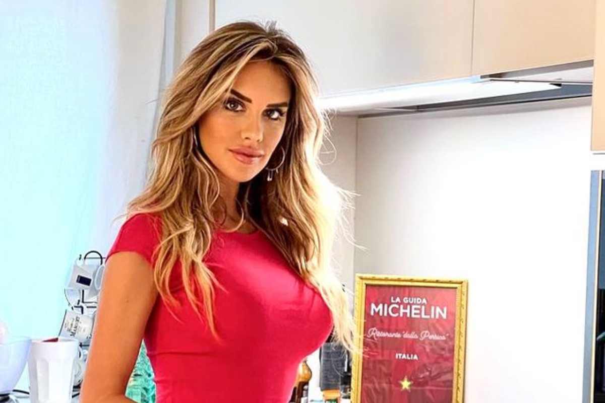 Michela Persico, trasparenze sensuali