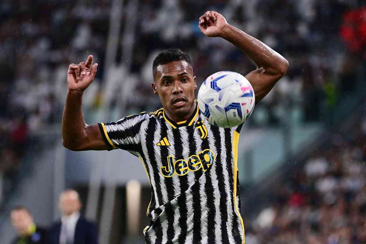 Juventus Bueno sostituto Alex Sandro