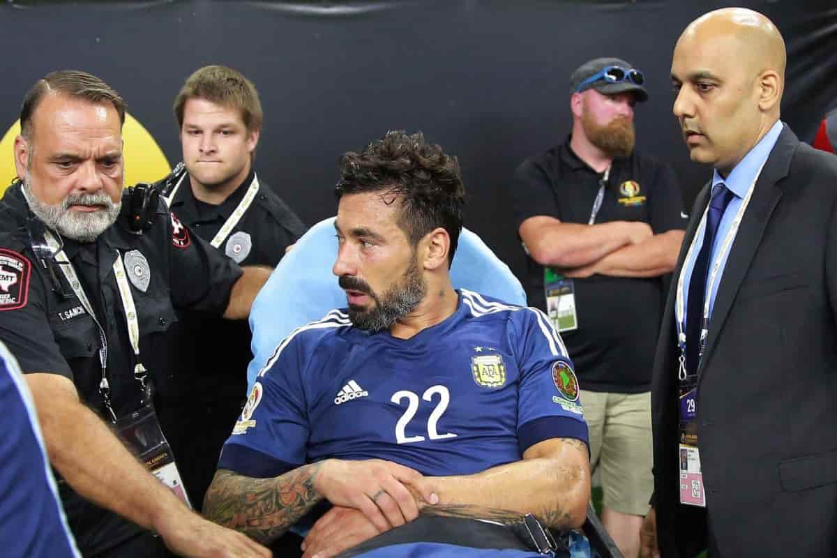 lavezzi sta male