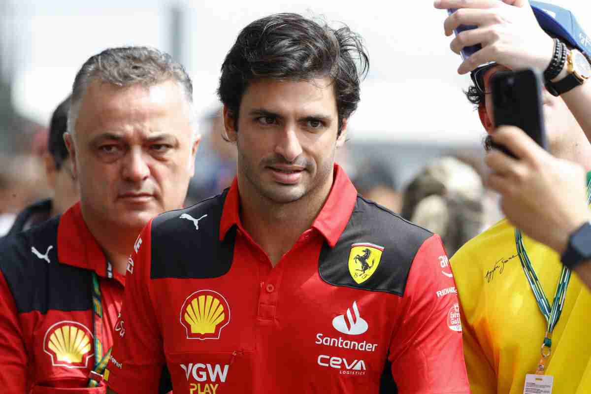 addio Sainz, scelto il sostituto