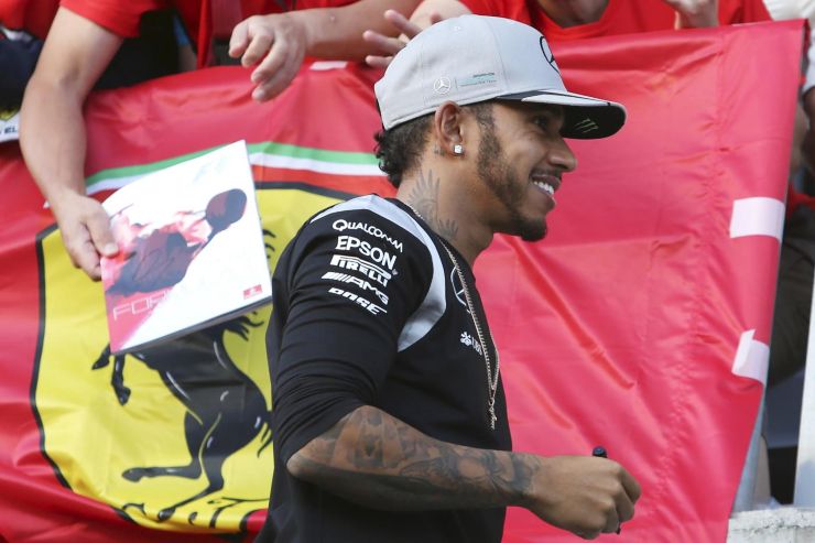 Formula 1, Sergio Perez accende la miccia sulla questione Hamilton-Ferrari