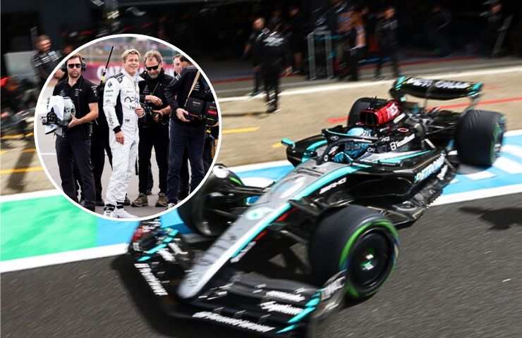 Lewis Hamilton ai box con Brad Pitt