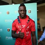 Balotelli firma un contratto con il Genoa fino al 2025