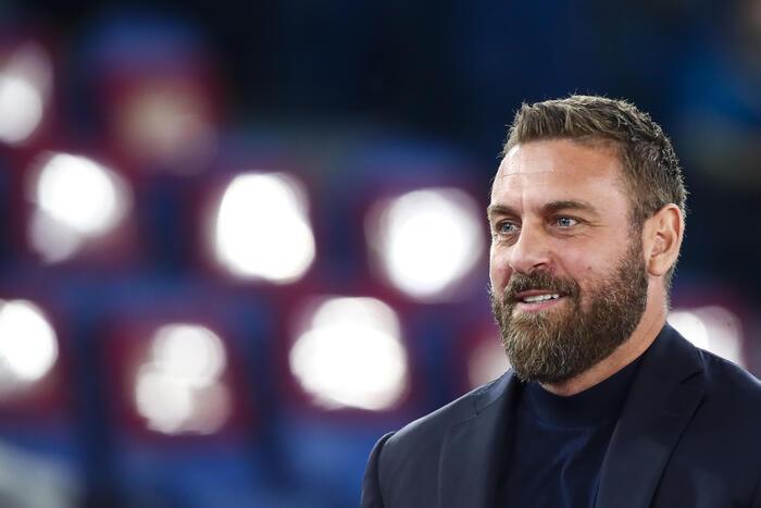 De Rossi firma con nuovo agente: ritorno a Roma in vista