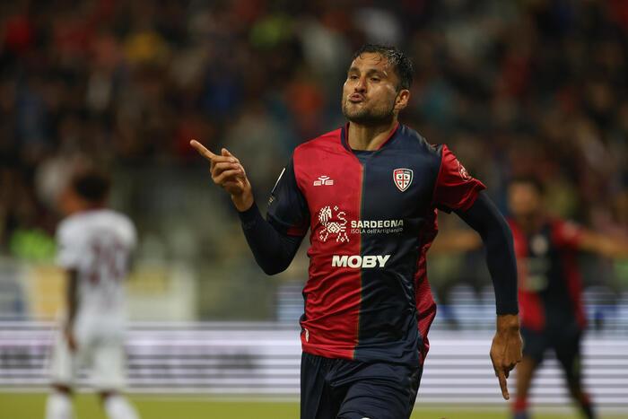 Il Cagliari trionfa sul Torino con un 3-2 emozionante