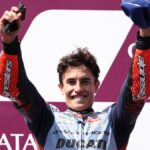 Marquez svela il suo segreto: un insetto causa il guaio al via!