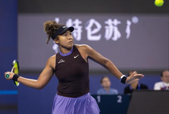 Naomi Osaka costretta a concludere la stagione a causa di un infortunio