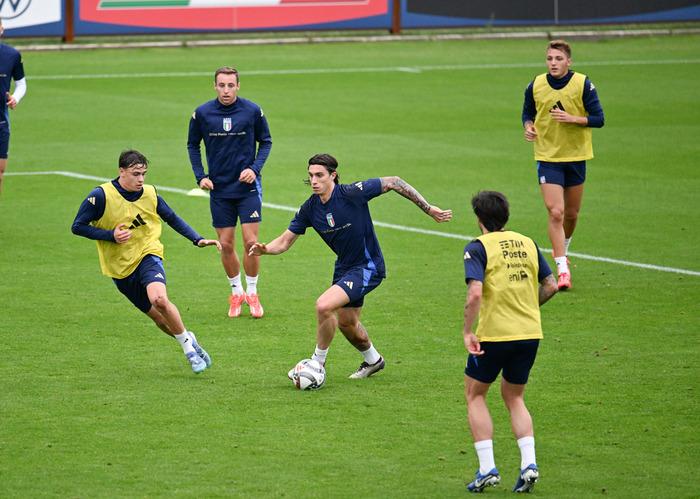 Preparazione intensiva degli Azzurri per il match contro Israele