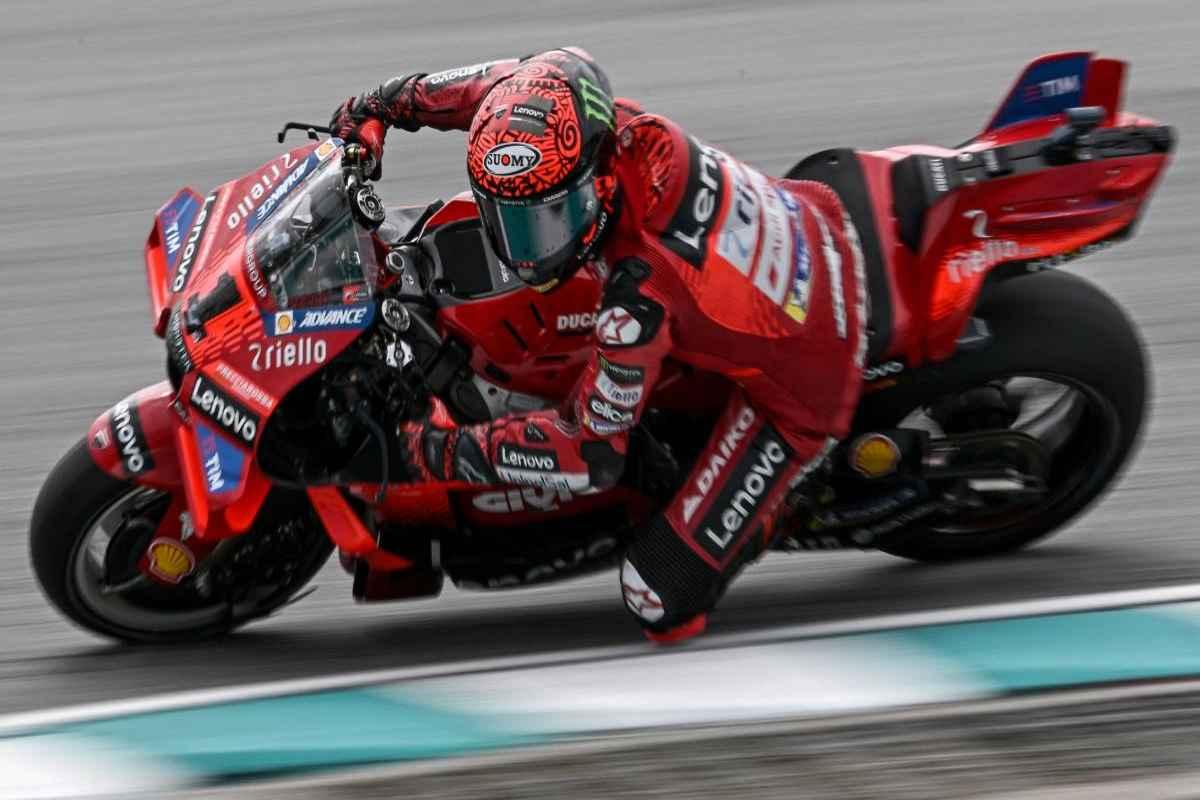 Bagnaia domina le prequalifiche in Malesia, Martin 2° dopo una scivolata