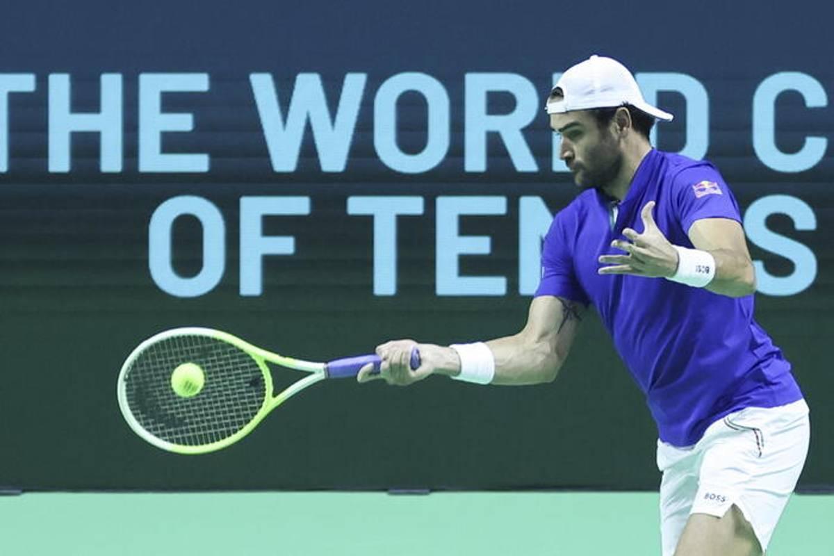 Berrettini trascina l'italia alla vittoria contro l'olanda nella coppa davis