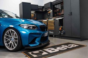 Bmw M2: un'esperienza di guida che ti lascia senza fiato