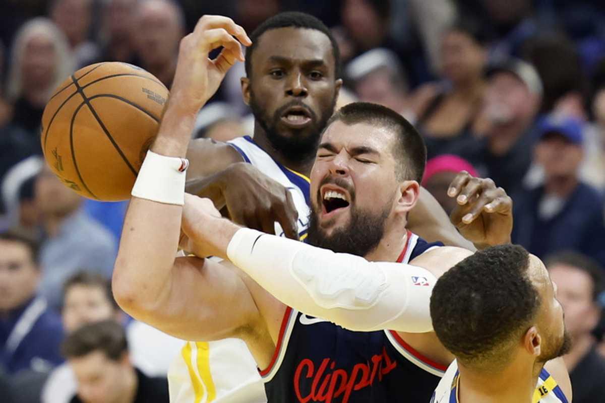 Clippers sorprendono i warriors, mentre i rockets subiscono una sconfitta inaspettata