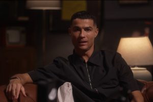 Cristiano Ronaldo fa un annuncio su YouTube