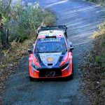 Evans trionfa nel rally del giappone, neuville conquista il titolo mondiale