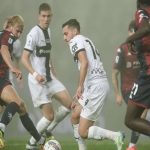 Il muro di Delprato e il gol di Pinamonti: le valutazioni di Parma-Genoa