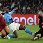 Il napoli riconquista la vetta: lukaku segna, ranieri lotta ma il debutto è deludente