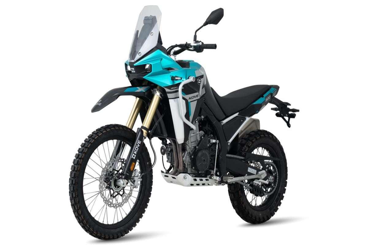 Kove 800X: Doppia Rivoluzione a Eicma con l'Arrivo della Pro e della Rally!