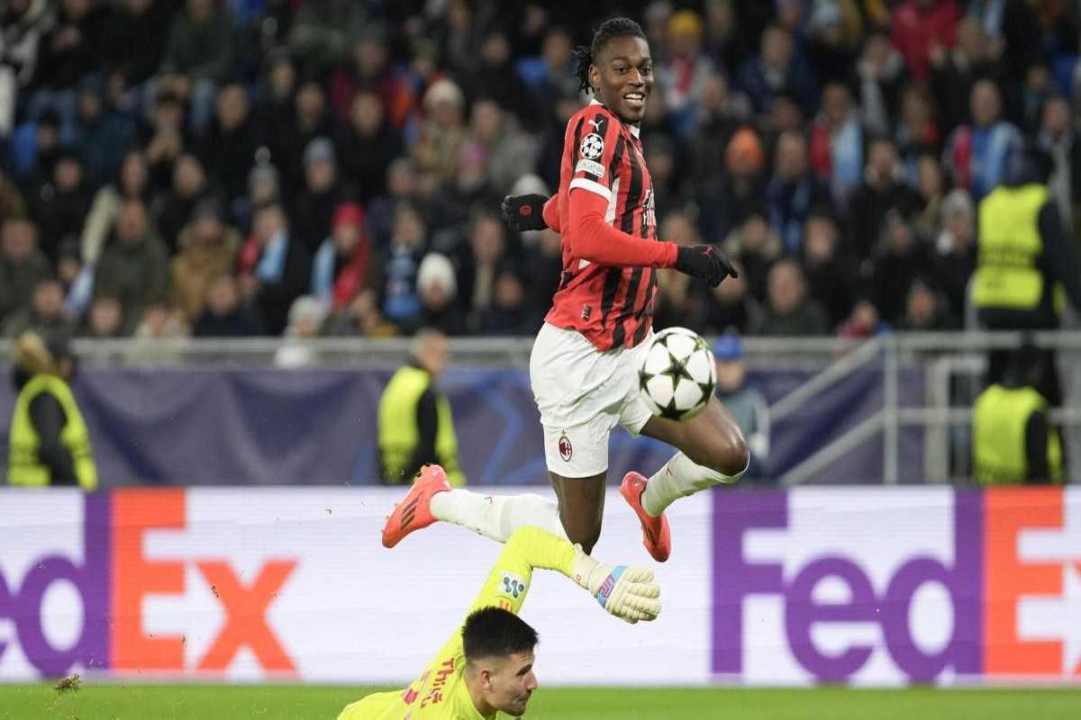 Milan conquista bratislava con un gol di leao, ma la vittoria è stata dura da ottenere