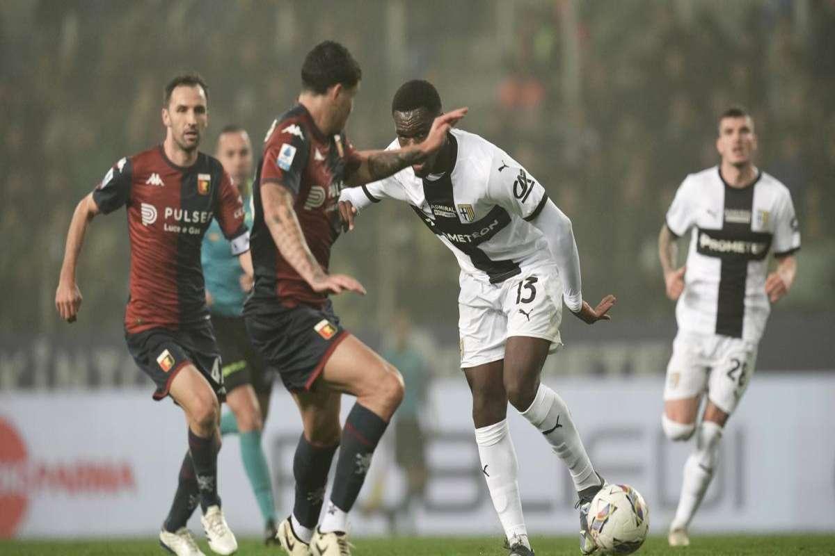 Rinascita del Genoa: Pinamonti segna il gol decisivo e Balotelli si integra. Parma in crisi di vittorie