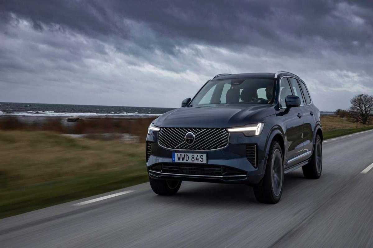 Volvo xc90: alla scoperta del suv ibrido che rivoluziona il mercato