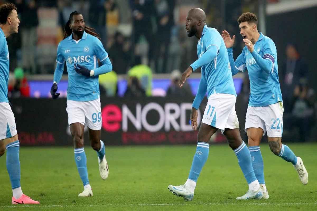 Napoli ribalta la situazione a udine e si avvicina alla vetta della classifica