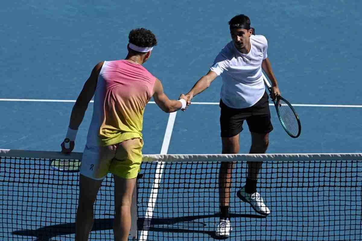 Australian Open: Sonego cede il passo, Shelton conquista la semifinale