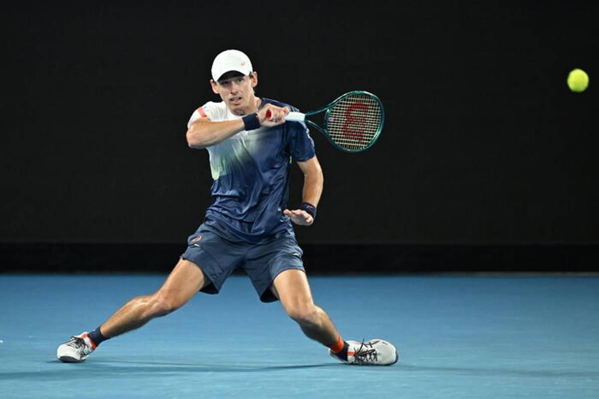 De Minaur avanza ai quarti: sarà sfida con Sinner all'Australian Open