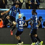 Dumfries stende l'atalanta e porta l'inter in finale di supercoppa