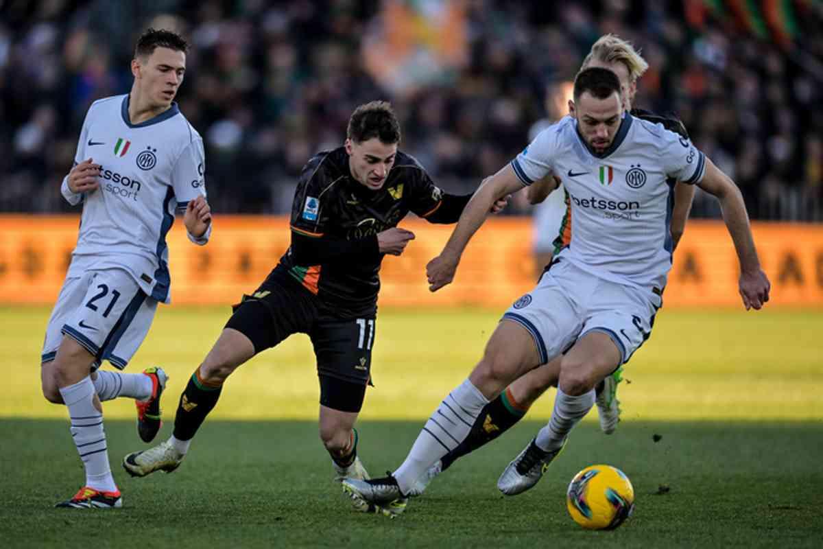 Inter in ascesa, ma il Napoli accelera verso la vetta della Serie A