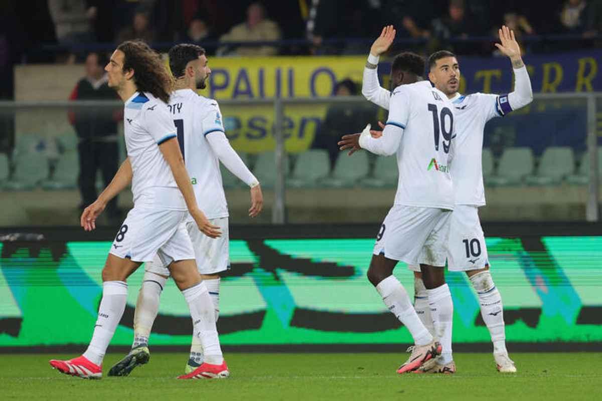 La Lazio conquista Verona con un convincente 3-0 e raggiunge il quarto posto