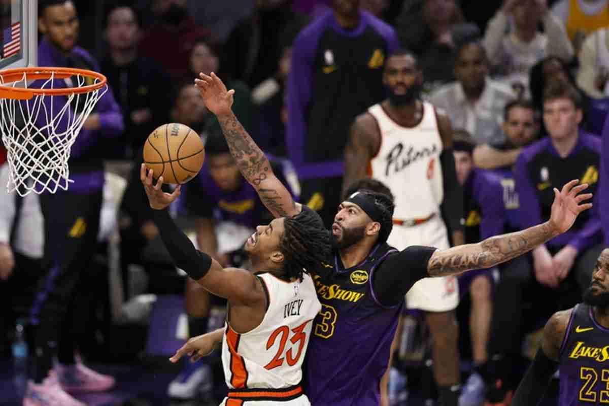 Lakers ritrovano il successo: sconfitti i Washington Wizards