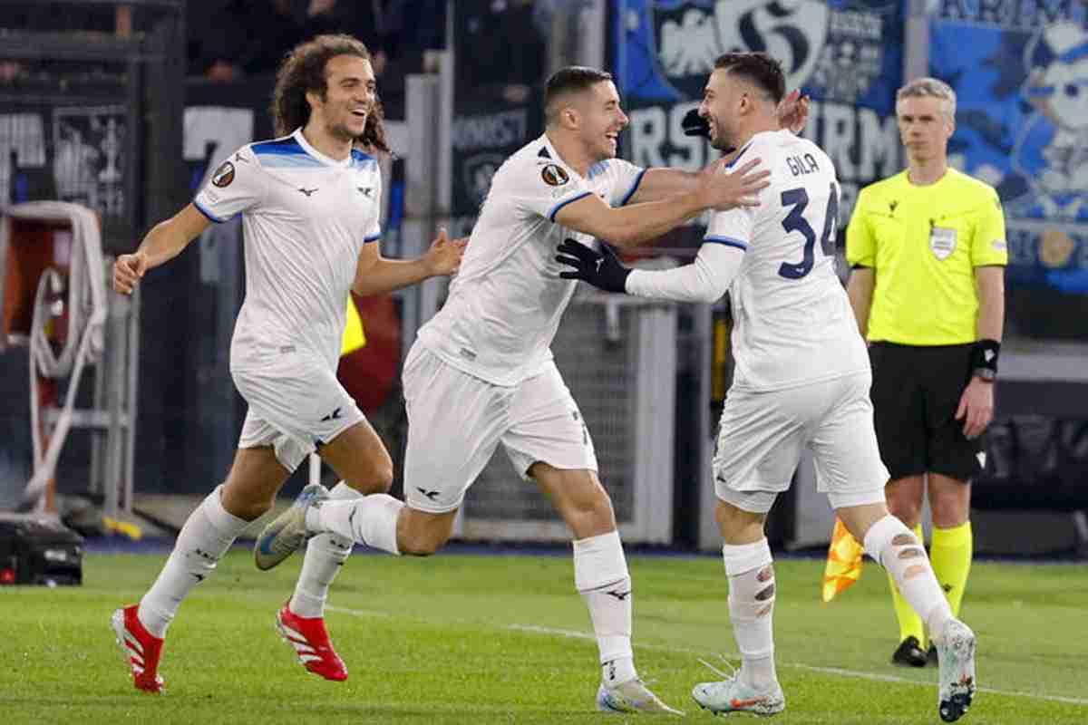 Lazio trionfa 3-1 contro la Real Sociedad e conquista gli ottavi di finale della E. League