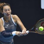 Zheng Eliminata agli Australian Open: La Finalista del 2024 Sorpresa dal Torneo