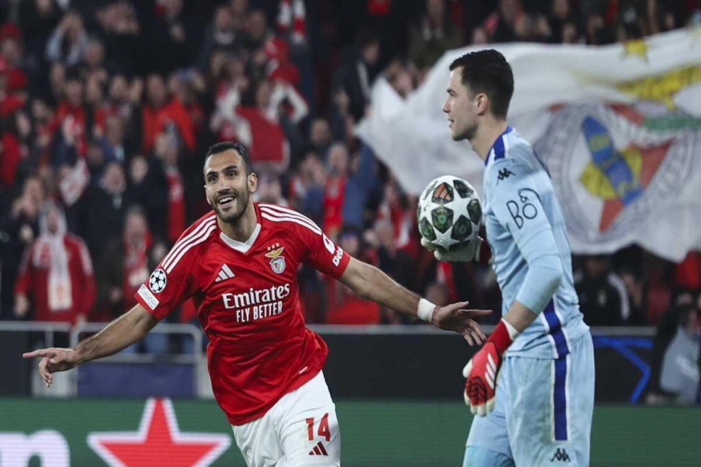 Benfica conquista gli ottavi di finale dopo un emozionante pareggio 3-3 con il Monaco