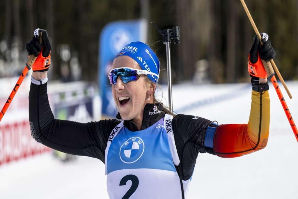 Biathlon: Preuss conquista l'oro nell'inseguimento, Carrara chiude ottava