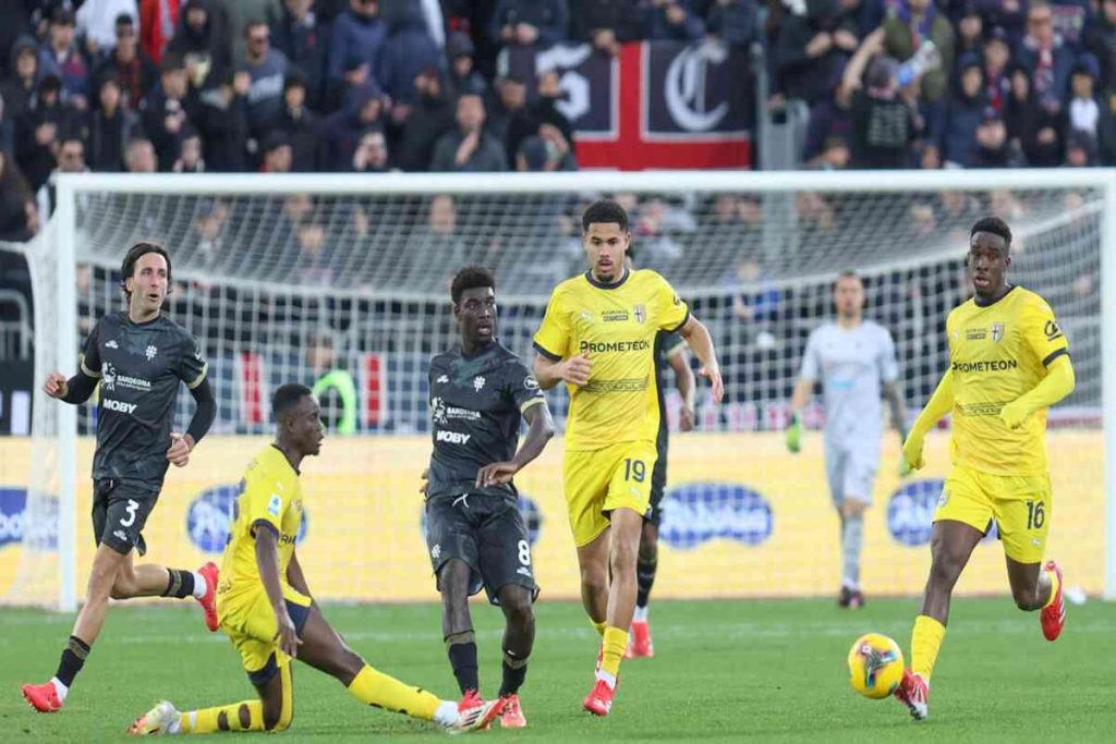 Cagliari conquista la vittoria contro il Parma con un emozionante 2-1