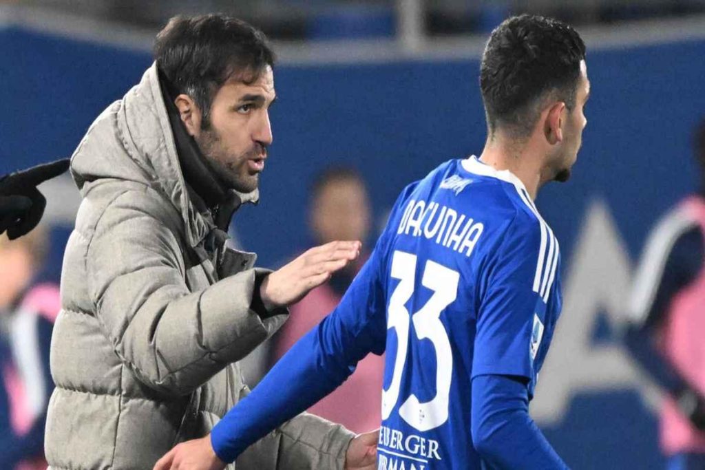 Como: Fabregas sbotta contro l'arbitro, c'era un rigore chiarissimo