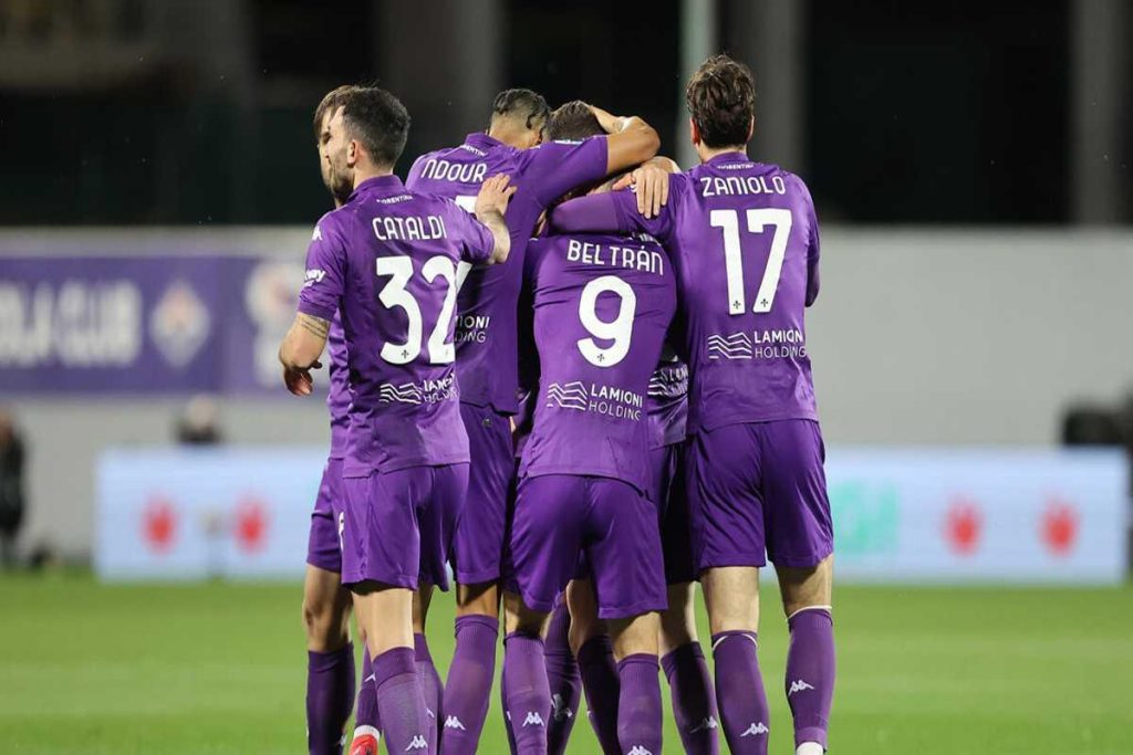 Fiorentina conquista una vittoria sofferta contro il Lecce nella Serie A