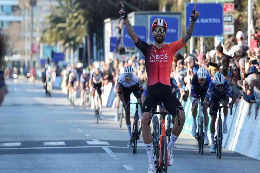 Ganna trionfa al Giro dell'Algarve, ma la tappa sorprendentemente annullata