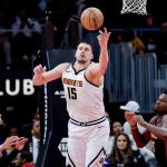 Jokic domina, ma Tatum decide il match all'ultimo secondo