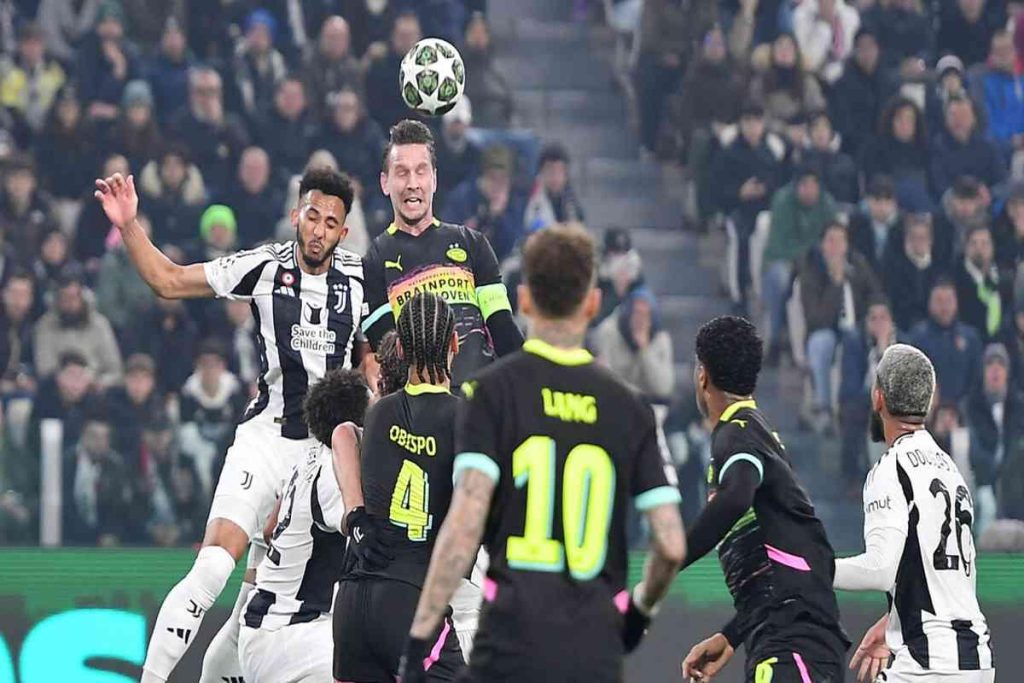 Juventus conquista la vittoria contro il PSV Eindhoven: diretta e foto della Champions League