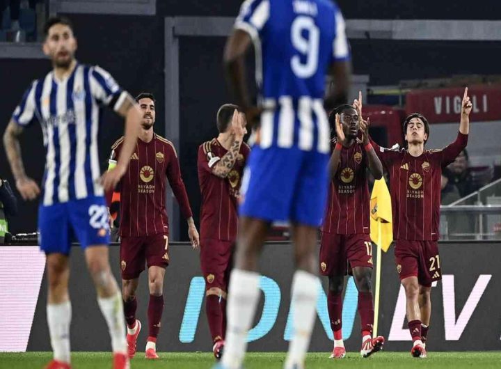 Roma conquista gli ottavi di Europa League con una vittoria emozionante contro il Porto