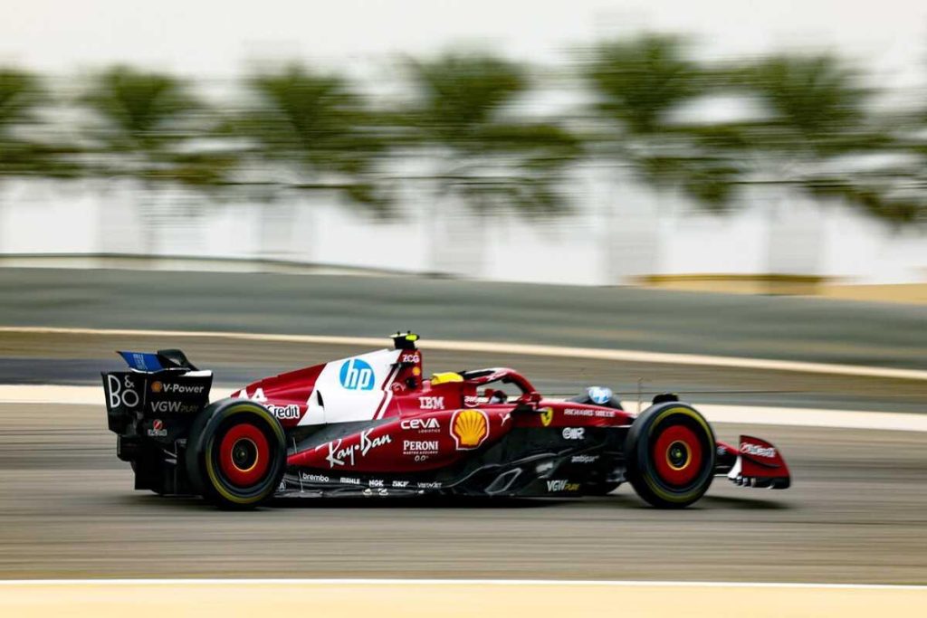 Sainz conquista la pole in Bahrain con la Williams