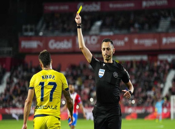 Sanchez arbitra il duello tra Feyenoord e Milan nei playoff di Champions