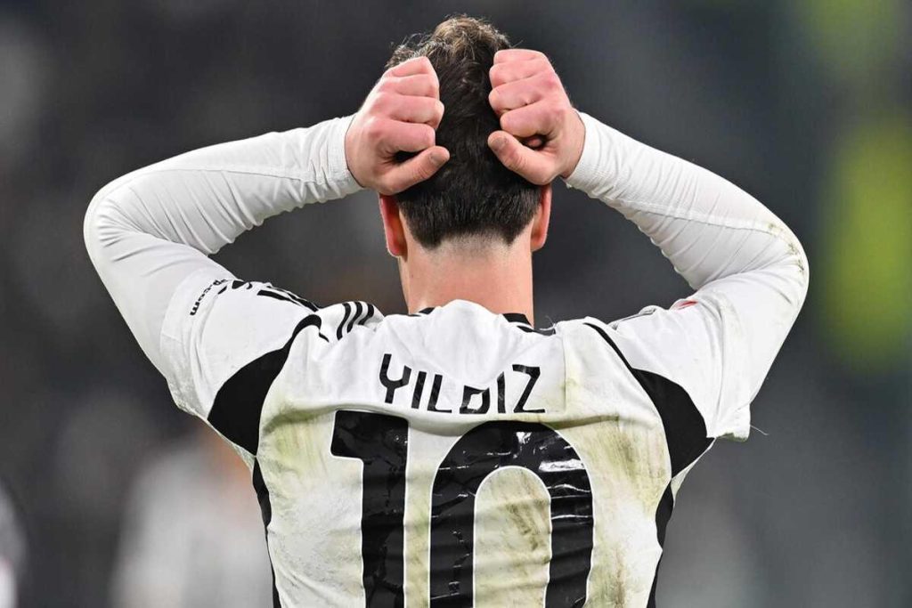 Juve in crisi: striscioni di contestazione chiedono nuovi uomini sul campo