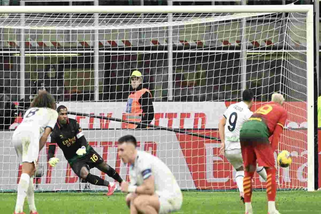 La Lazio sorprende il Milan con un rigore all'ultimo respiro: 2-1 a San Siro