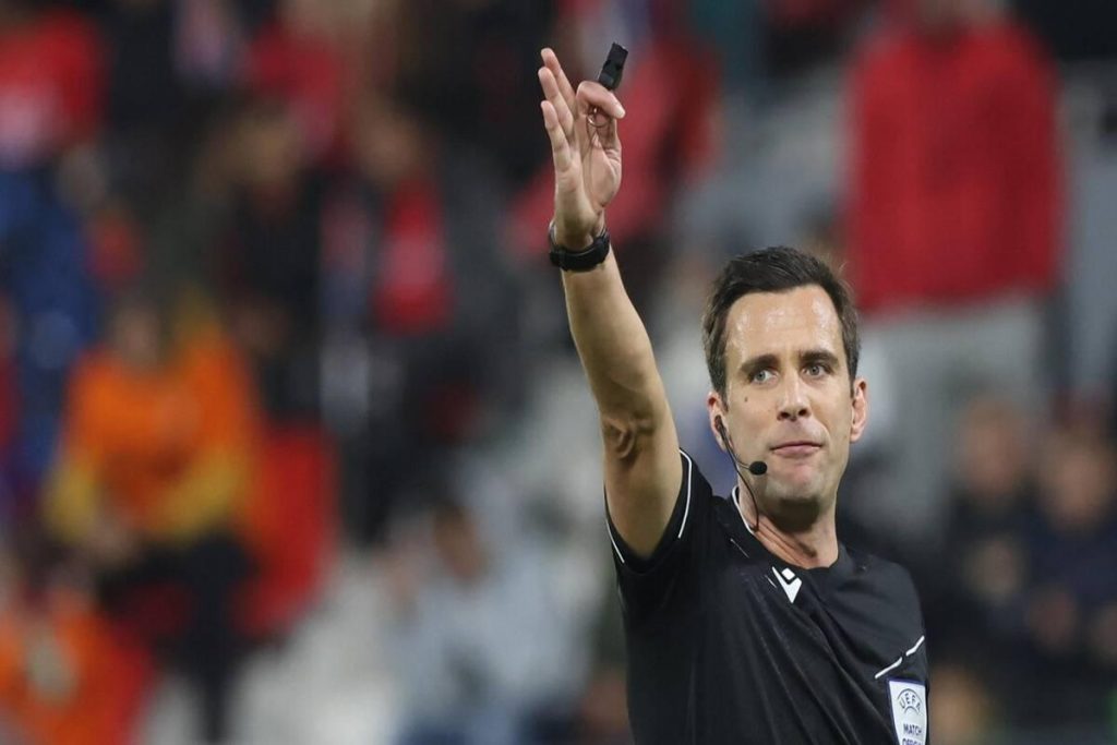 Lambrechts arbitra la sfida tra Panathinaikos e Fiorentina: una conferenza da non perdere